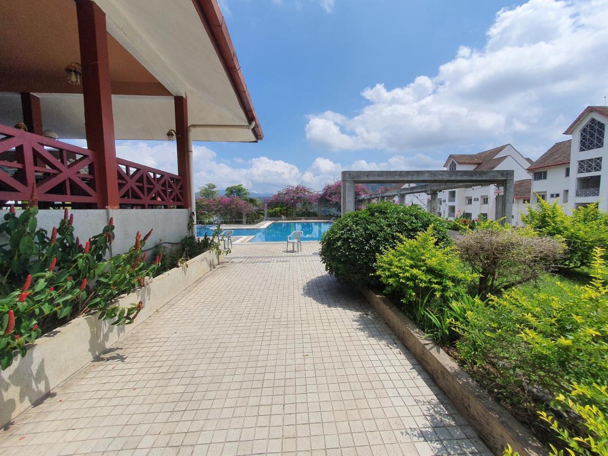 Selesa Hillhomes Golf Resort - P4L1U Bentong Exterior foto
